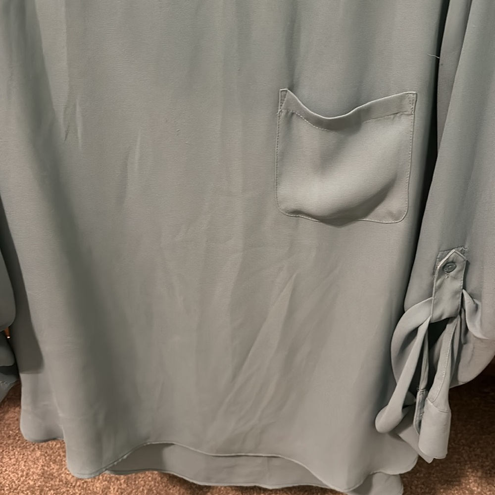 LOFT Blouse - Picture 3 of 5
